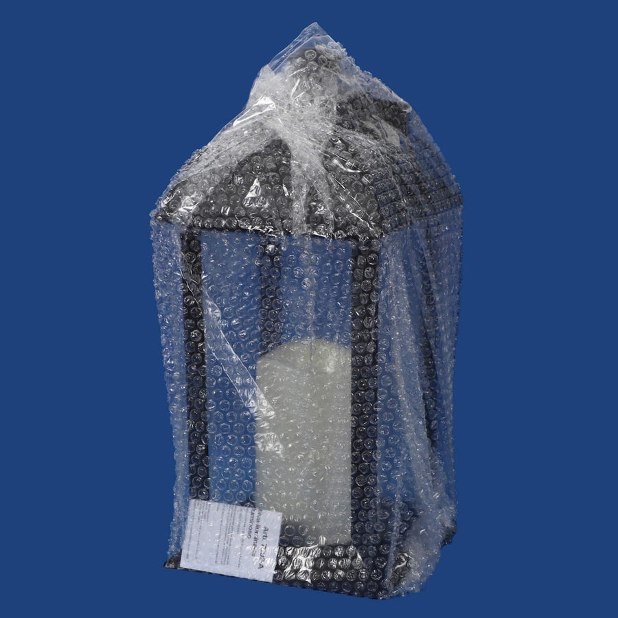 Art.7002 Quinqué Plástico Con Vela 30.5x14x14cm 1pz