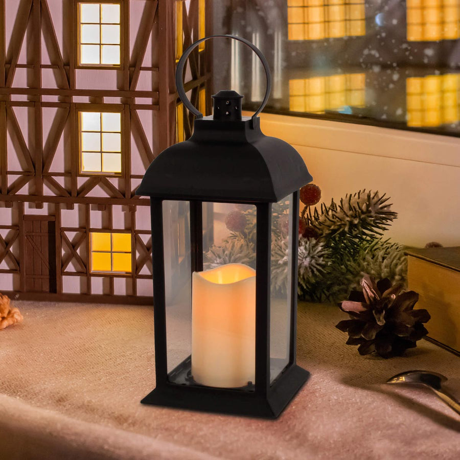 Art.7002 Quinqué Plástico Con Vela 30.5x14x14cm 1pz