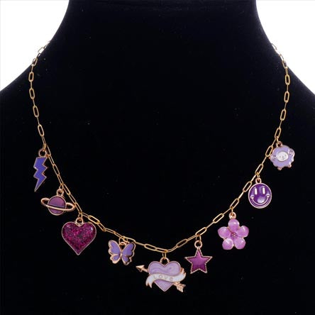 Collar Con Dijes Morados