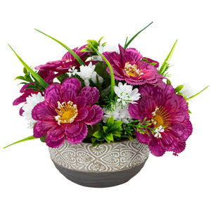 Base De Cemento Con Amapolas Moradas